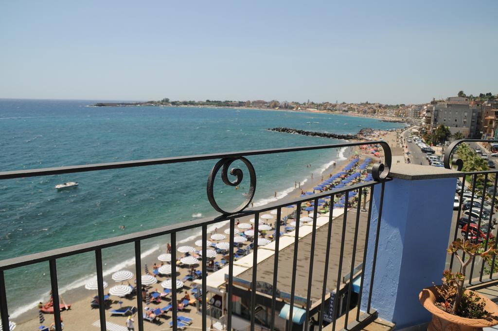 Hotel Palladio جيارديني ناكسوس المظهر الخارجي الصورة