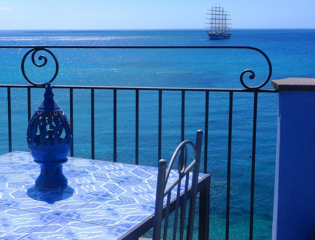 Hotel Palladio جيارديني ناكسوس المظهر الخارجي الصورة