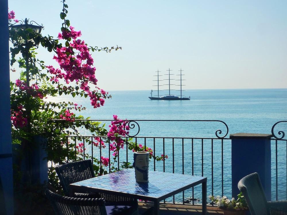 Hotel Palladio جيارديني ناكسوس المظهر الخارجي الصورة