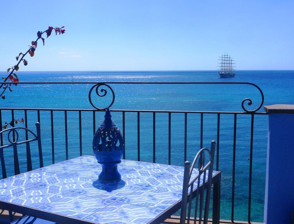 Hotel Palladio جيارديني ناكسوس المظهر الخارجي الصورة